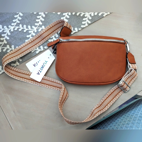 yumita Handbags - Yumita Crossbody w/ Adjustable Straps